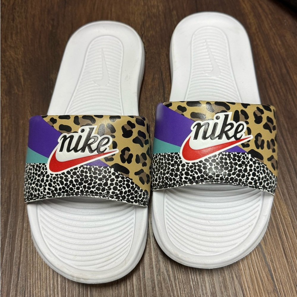 Women’s Nike slides size 9
